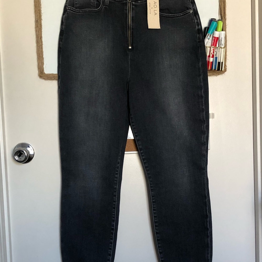 Alice + Olivia Black High Rise Jeans